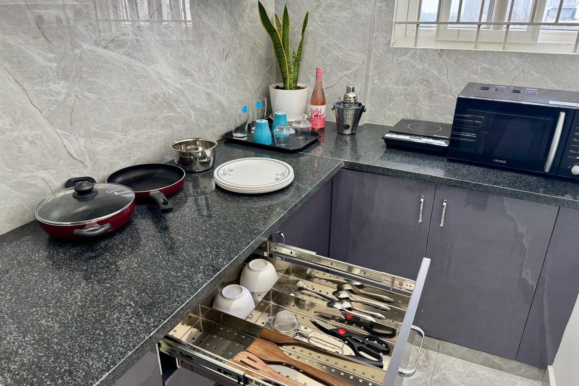 Truelife Whitefield - Premium 1 Bhk Apartments - Prime Location - Easy Access To Main Rd - Metro - Itpl - Fast Wifi - Kitchen - Smart Tv - Power Backup - Park - Garden Views バンガロール エクステリア 写真